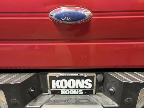 Used 2012 Ford F150 Lariat w/ Lariat Chrome Pkg image 27