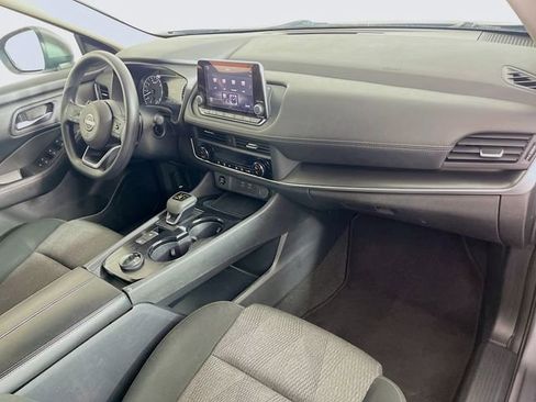 Used 2024 Nissan Rogue SV AWD/4WD image 28