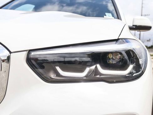 Used 2023 BMW X5 sDrive40i w/ Parking Assistance Package RWD image 9