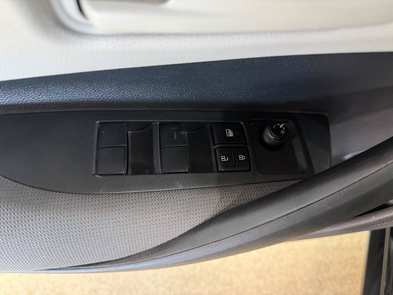 Used 2023 Toyota Corolla LE FWD image 26