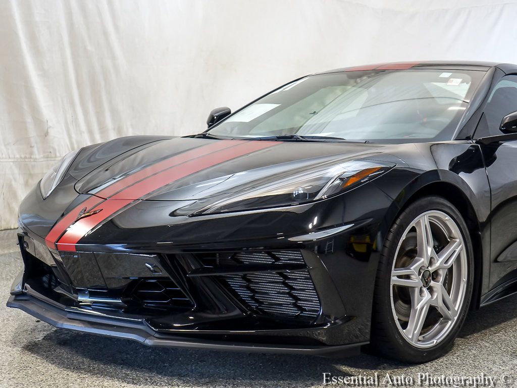 Used 2021 Chevrolet Corvette Stingray Premium Conv w/ Z51 Performance Package RWD image 3