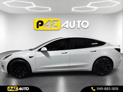 Used 2023 Tesla Model 3 Performance image 2