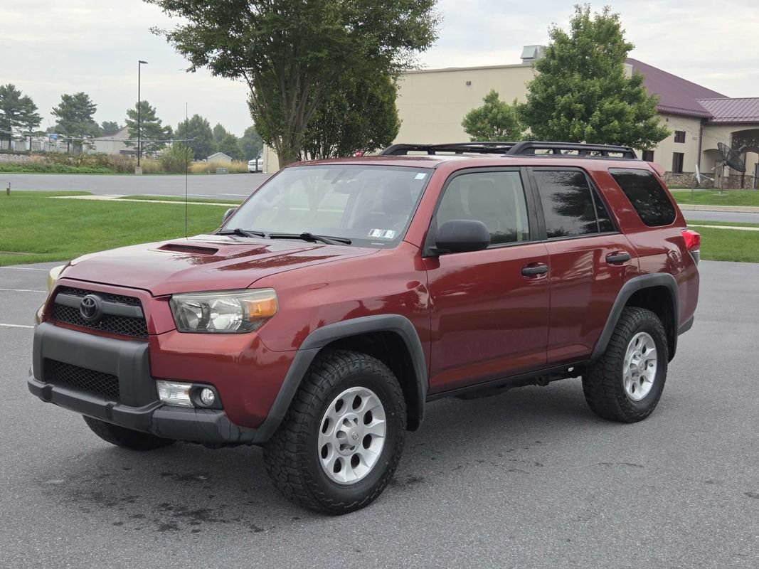 Used 2011 Toyota 4Runner Trail AWD/4WD image 4