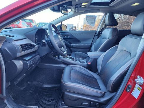 Used 2025 Subaru Crosstrek 2.5i Limited w/ Crosstrek Mirror Package image 32