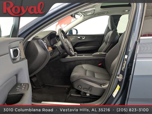 Certified 2023 Volvo XC60 B5 Plus w/ Protection Package Premier FWD image 18