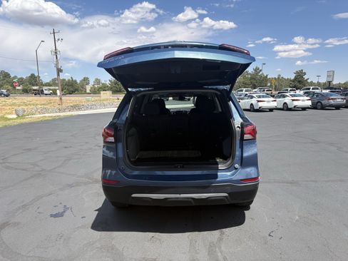 Used 2024 Chevrolet Equinox LT AWD/4WD image 10