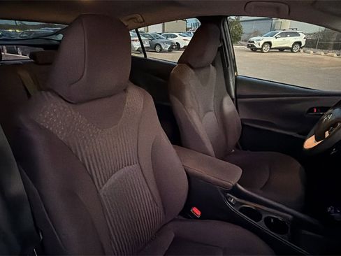 Used 2018 Toyota Prius Two image 45