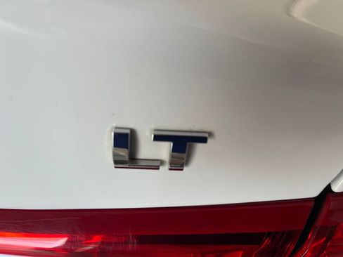 Used 2023 Chevrolet Malibu LT FWD image 45