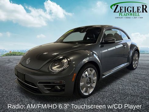 Used 2018 Volkswagen Beetle 2.0T SE FWD image 2