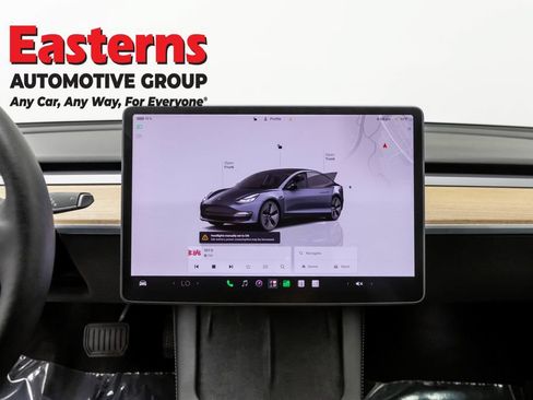 Used 2022 Tesla Model 3 Long Range AWD/4WD image 11