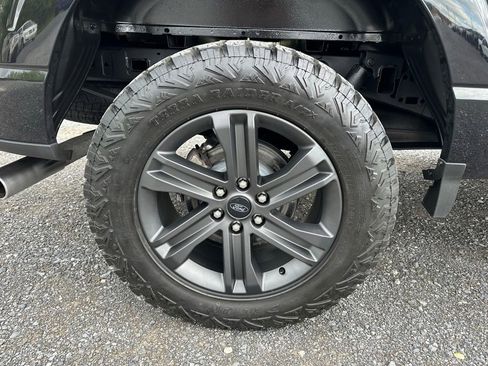 Used 2022 Ford F150 XLT w/ Equipment Group 301A Mid AWD/4WD image 21
