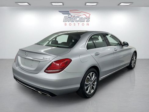 Used 2016 Mercedes-Benz C 300 4MATIC Sedan image 4