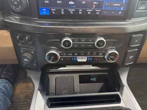 Used 2024 Ford F450 Lariat w/ Lariat Ultimate Package AWD/4WD image 28