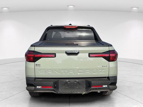 Used 2025 Hyundai Santa Cruz Limited AWD/4WD image 5