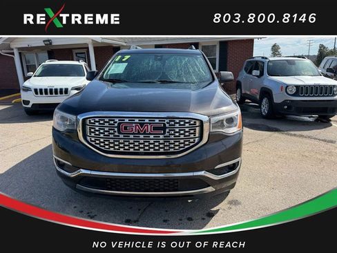 Used 2017 GMC Acadia Denali w/ Technology Package image 2