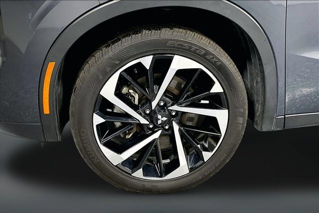 Used 2024 Mitsubishi Outlander SE FWD image 30