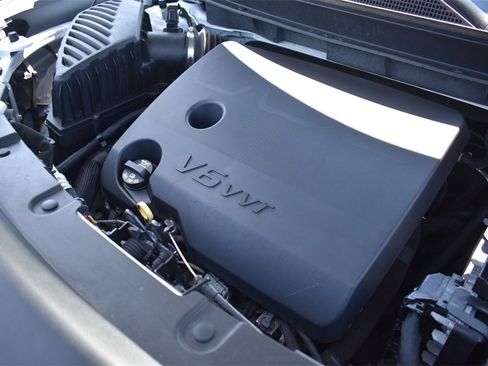 Used 2021 Chevrolet Traverse RS w/ LPO, Floor Liner Package image 44