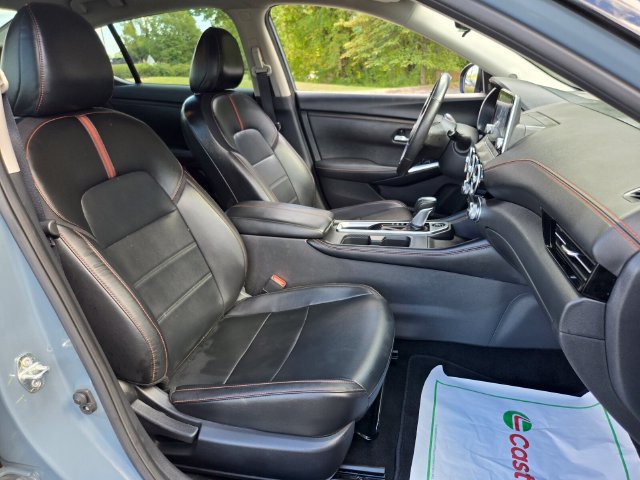 Used 2025 Nissan Sentra SR w/ SR Premium Package FWD image 23
