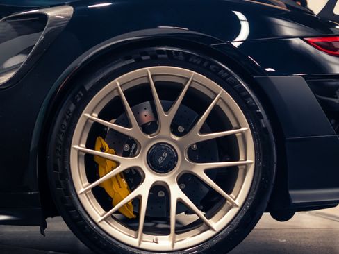 Used 2018 Porsche 911 GT2 RS RWD image 36