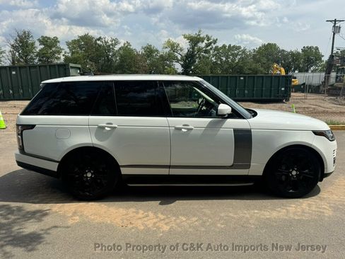 Used 2018 Land Rover Range Rover HSE AWD/4WD image 13