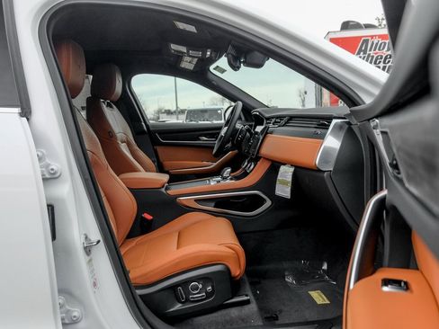 New 2026 Jaguar F-PACE R-Dynamic S image 20