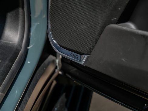 Used 2025 Cadillac Escalade V AWD/4WD image 84