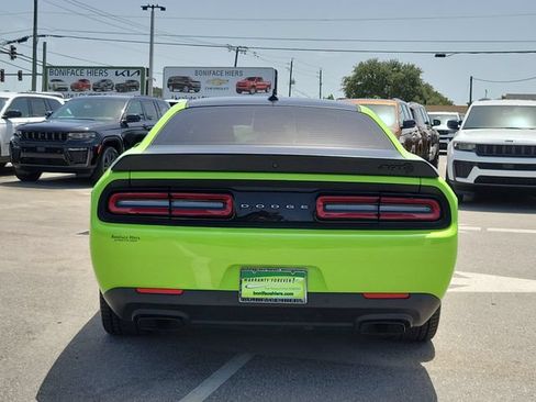 Used 2023 Dodge Challenger SRT Hellcat RWD image 5