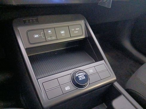 New 2025 Hyundai Kona SE FWD image 21