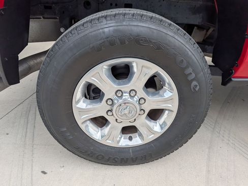 Used 2023 RAM 2500 Big Horn AWD/4WD image 12