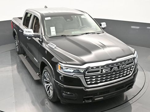 Used 2025 RAM 1500 Limited AWD/4WD image 37