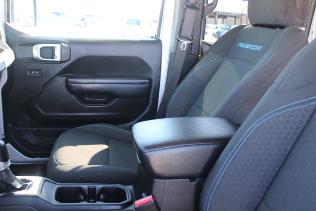 Used 2024 Jeep Wrangler Unlimited Rubicon 4xe AWD/4WD image 25