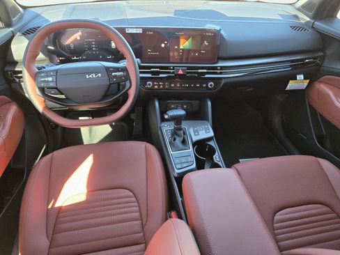 New 2026 Kia Sportage SX FWD image 18