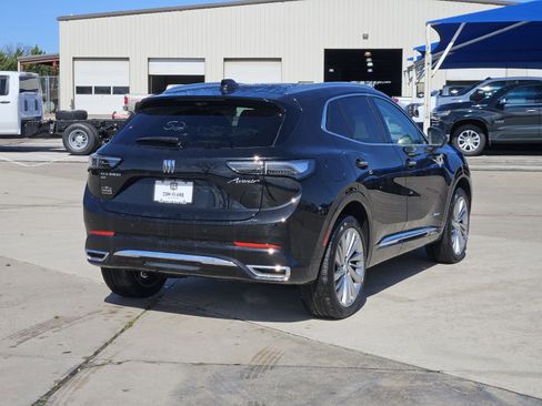 New 2026 Buick Envision Avenir AWD/4WD image 3