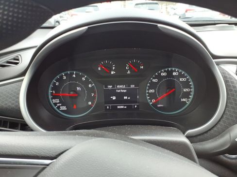 Certified 2025 Chevrolet Malibu LT image 18