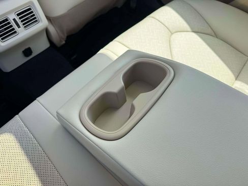 Used 2024 Toyota Camry XLE w/ Navigation Package FWD image 15