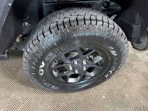 Used 2024 Jeep Wrangler Unlimited AWD/4WD image 18