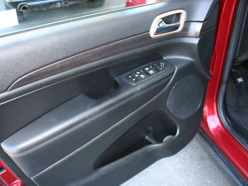 Used 2014 Jeep Grand Cherokee Laredo w/ Quick Order Package 23E AWD/4WD image 15