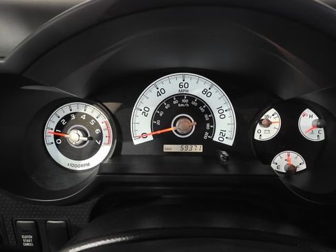 Used 2007 Toyota FJ Cruiser 4WD image 17
