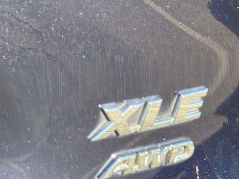Certified 2022 Toyota RAV4 XLE Premium AWD/4WD image 7