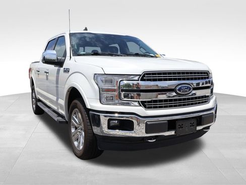 Used 2020 Ford F150 Lariat w/ Equipment Group 502A Luxury AWD/4WD image 11