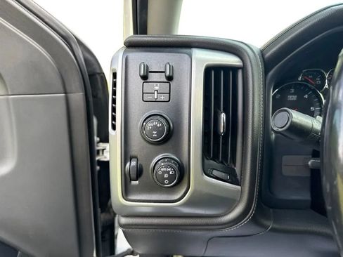 Used 2018 GMC Sierra 1500 SLT w/ SLT Premium Package AWD/4WD image 18