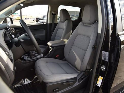 Used 2022 Chevrolet Colorado W/T w/ Custom Special Edition image 18