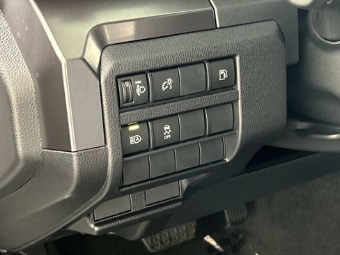 Used 2026 Toyota 4Runner SR5 AWD/4WD image 13