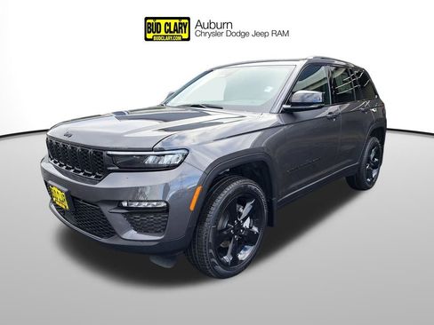 New 2025 Jeep Grand Cherokee Limited image 1