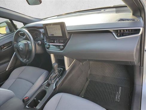 Used 2024 Toyota Corolla Cross AWD Hybrid image 25