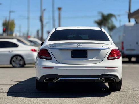 Used 2017 Mercedes-Benz E 300 E 300 4MATIC Sedan 4D w/ Premium 1 Package image 12