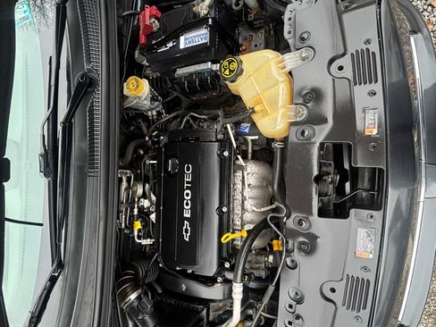 Used 2014 Chevrolet Sonic LS image 13