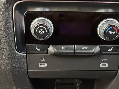 Used 2024 Chevrolet Tahoe High Country w/ Max Trailering Package AWD/4WD image 27