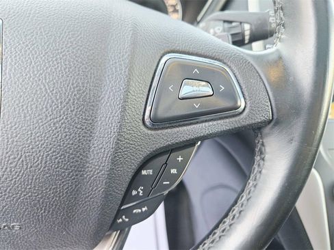 Used 2017 Lincoln MKC Reserve image 21