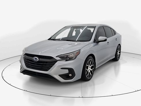 Used 2023 Subaru Legacy Limited image 1